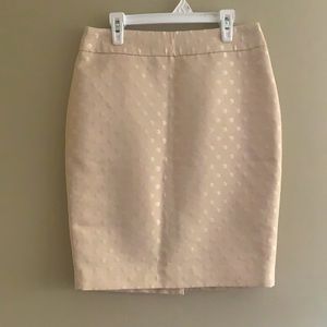 ANN TAYLOR Cream Polkadot Lined Pencil Skirt - Size 2